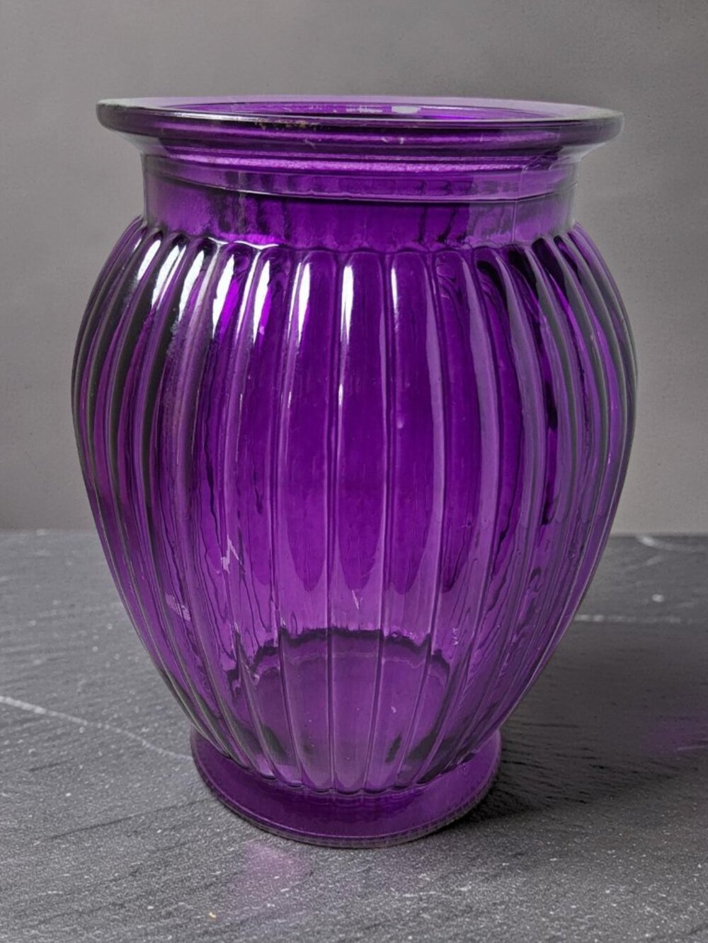 Vintage Purple Glass Vase Distinctive Ribbed Design and a Wide Opening.